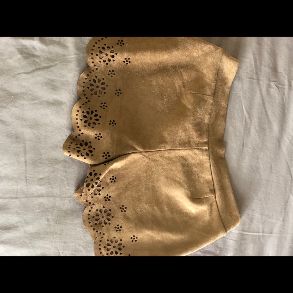 Shorts - Picture 2 of 2